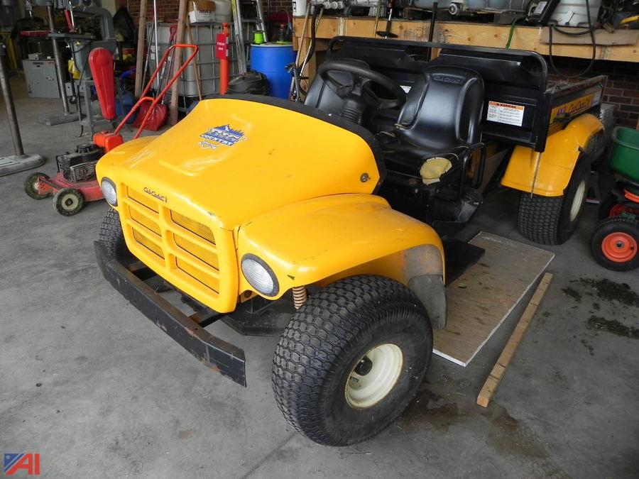 Auctions International Auction Waterville CSD 8468 ITEM Cub Cadet