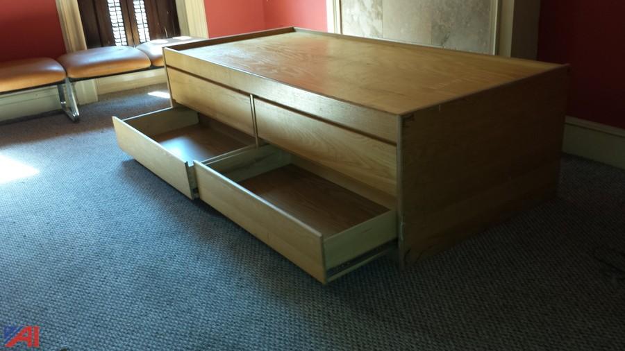 Auctions International Central New York Services 9004