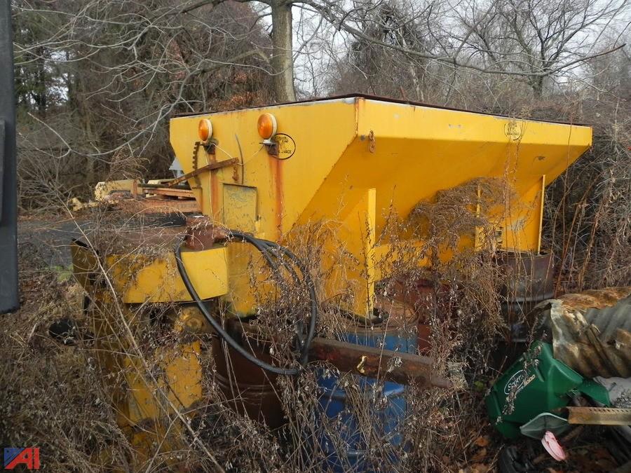 Auctions International Town of Kinderhook 9614