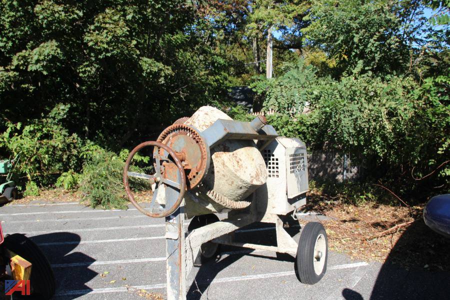 Auctions International Huntington DPWNY 22770