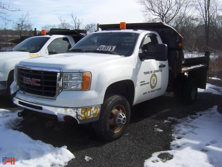 Auctions International Town of JohnstonRI 24100