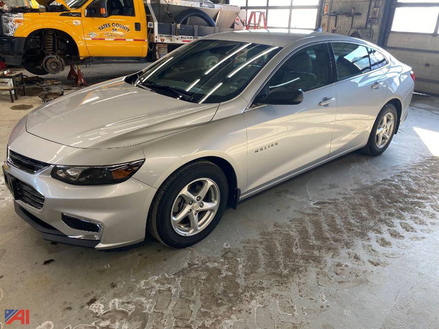 Auctions International Yates CountyNY 27595