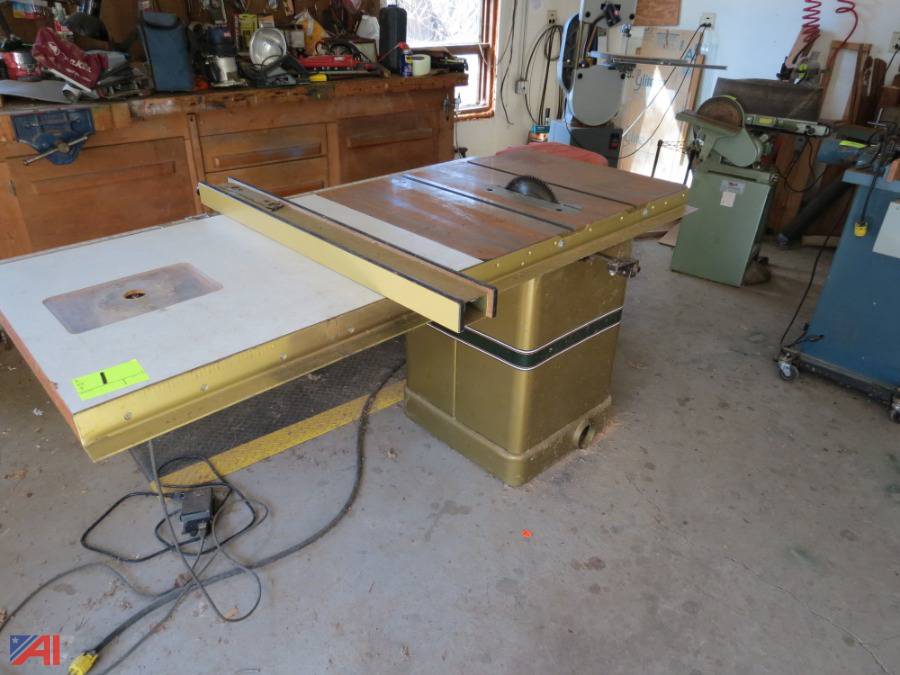 Auctions International Woodworking Shop LiquidationNY 28079