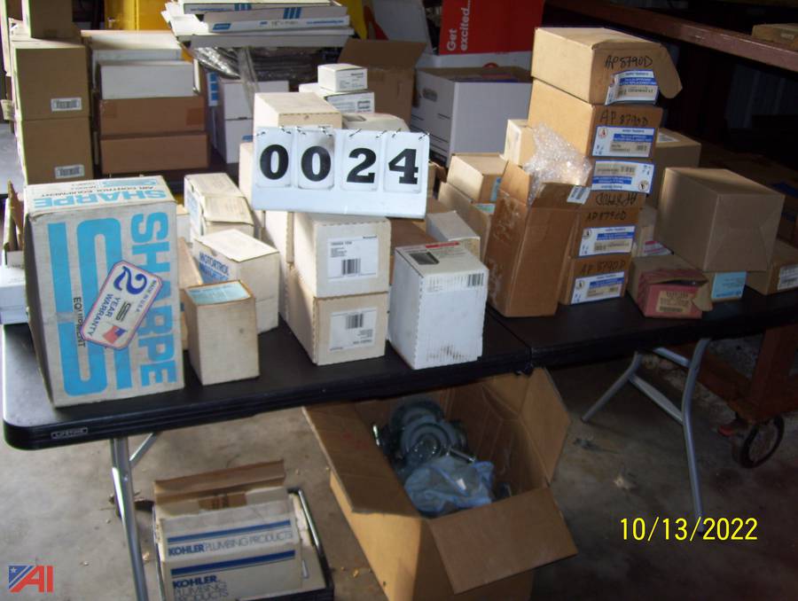 Auctions International Medford Housing AuthorityMA 30577