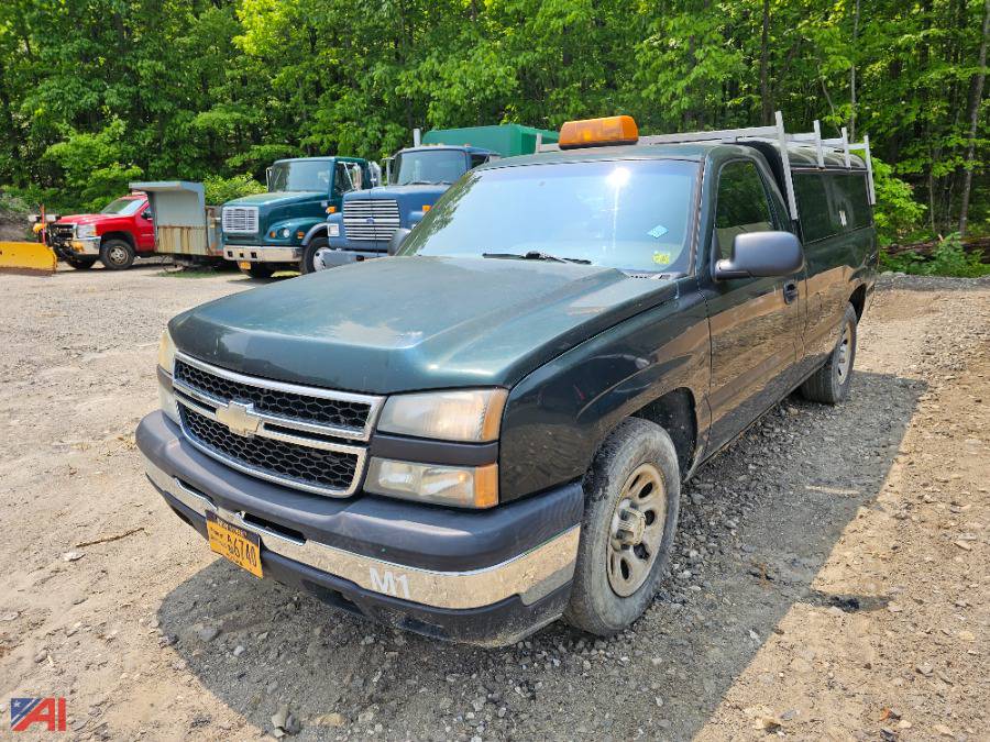 Auctions International Town of Southeast HwyNY 33153