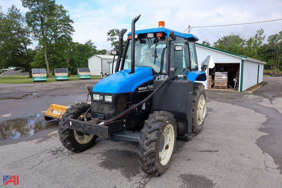 Auctions International Town of Pavilion HwyNY 33907