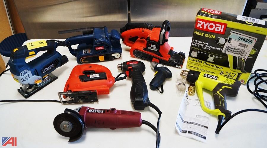 Auctions International Auction Business Liquidation 5196 ITEM 8pc Group Power Hand Tools