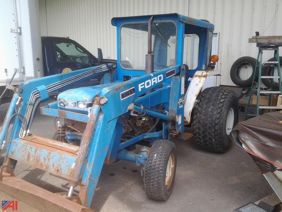 Auctions International Auction Oneonta CSD 5686 ITEM 1993 Ford