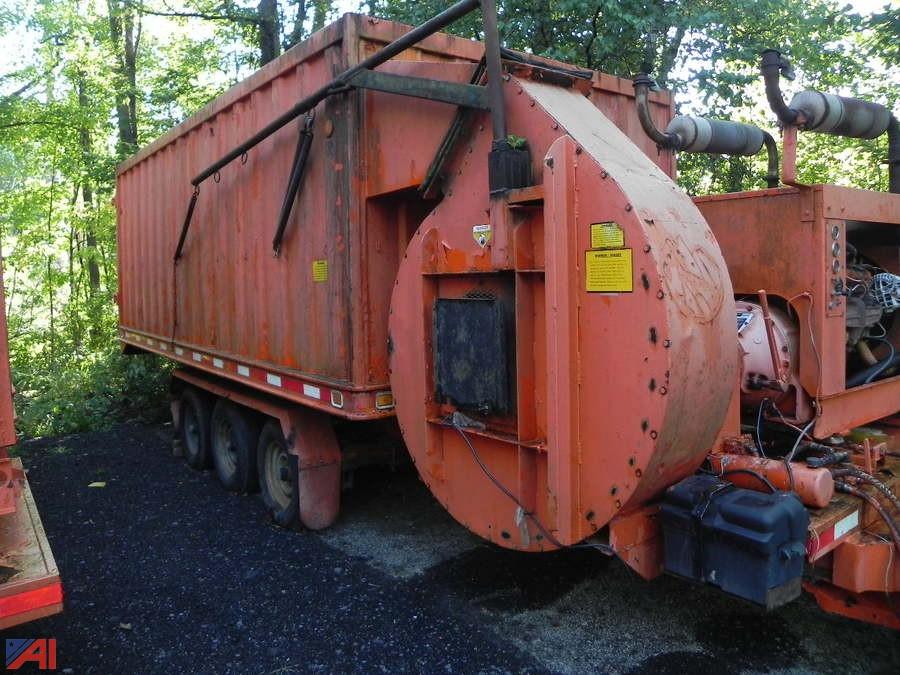 Auctions International Auction Town of Clifton Park 5985 ITEM 1987 Tarco BigTVac Leaf