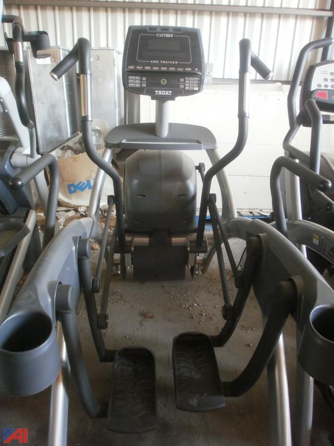 Auctions International Auction Queensbury Union Free School District 6334 Item Cybex Arc Trainer