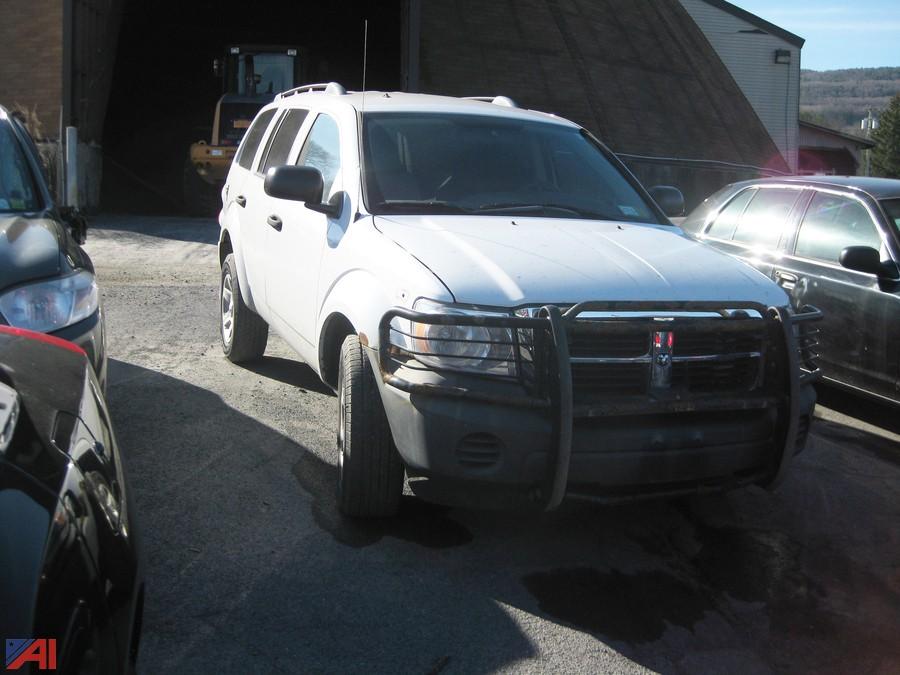 Auctions International Auction Albany County Public Works 6598 ITEM 2007 Dodge Durango SXT SUV