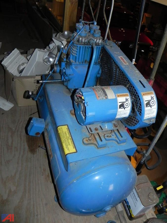 Auctions International Auction Camden CSD 6624 ITEM Quincy 210 Air