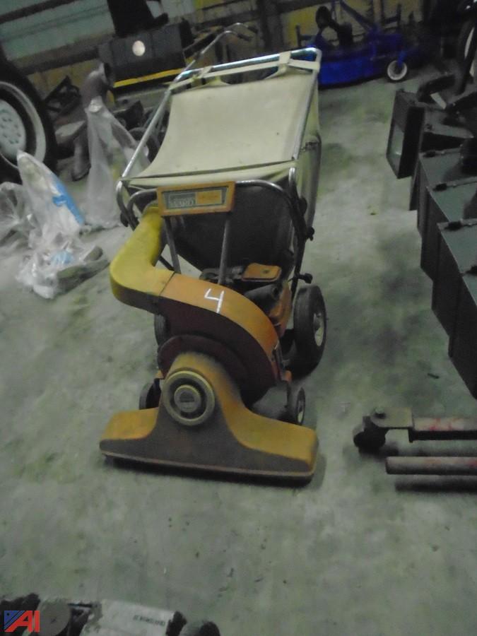 Auctions International Auction Village of Canastota 6730 ITEM Industrial Vacuum