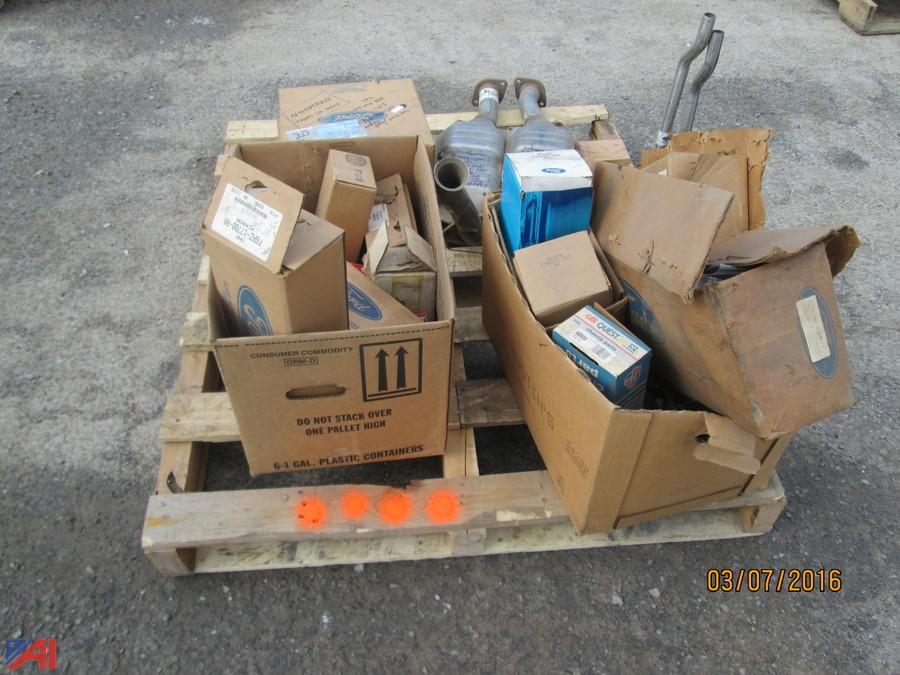 Auctions International Auction Wyoming County Hwy 7365 ITEM Ford