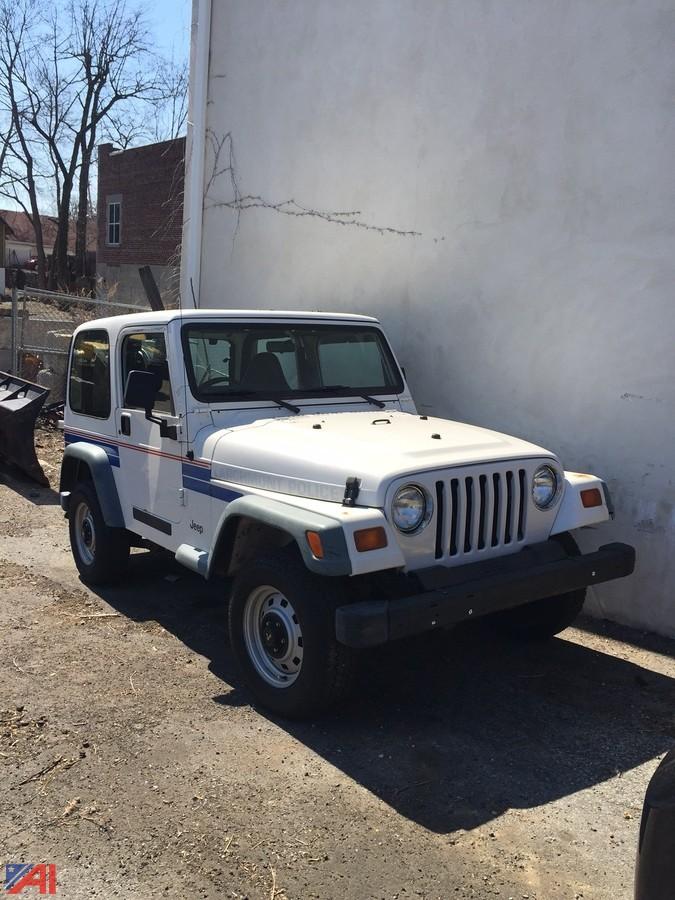 Auctions International Auction Village of Larchmont 7424 ITEM 1997 Jeep Wrangler