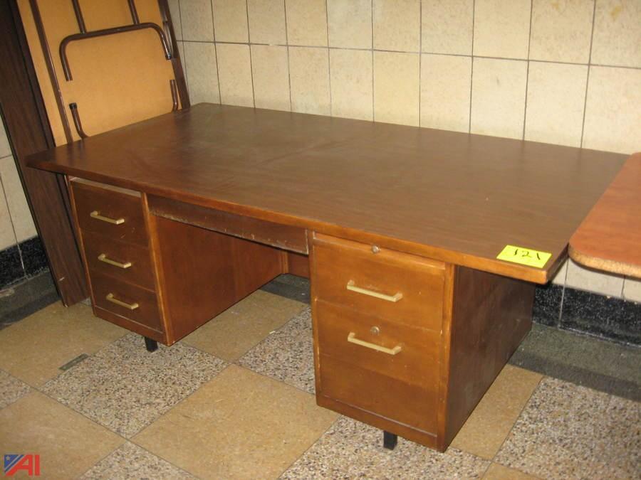 Auctions International Auction City of Buffalo, NY 16800 ITEM