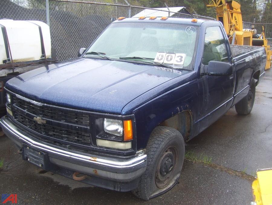 Auctions International Auction Town Of Skowhegan Dpw Me 174 Item 1995 Chevy C K 1500 Pickup Truck