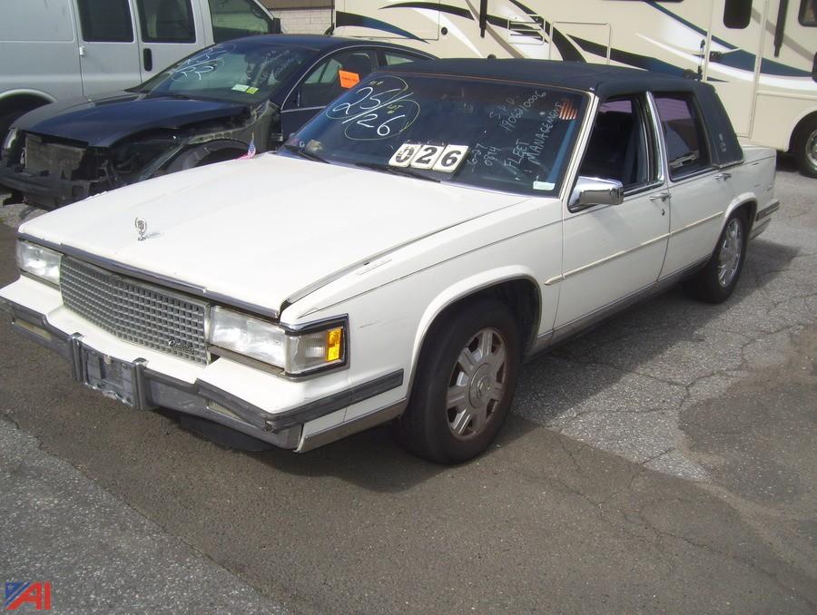 auctions international auction city of stamford av 25 ct 18295 item 1988 cadillac deville sedan auctions international