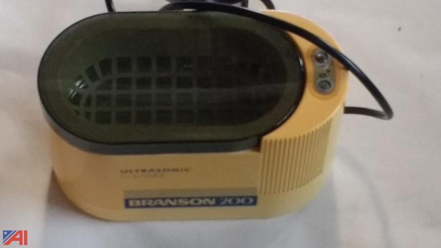 Auctions International Auction City of WatertownNY 18979 ITEM Branson 200 Sonic Cleaner