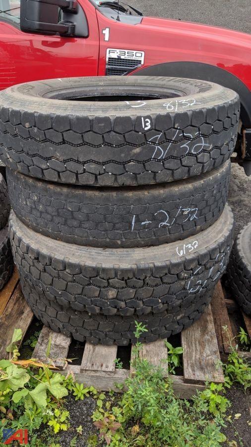 Auctions International Auction Town of Whitestown HwyNY 19373 ITEM Drive Tires, 11R22.5
