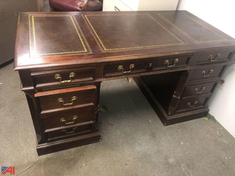 Auctions International Auction Business LiquidationNY 19370 ITEM