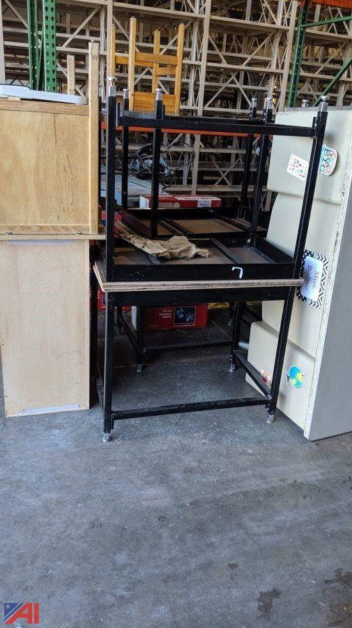 Auctions International Auction Elmira CSDNY 20107 ITEM Art Desks