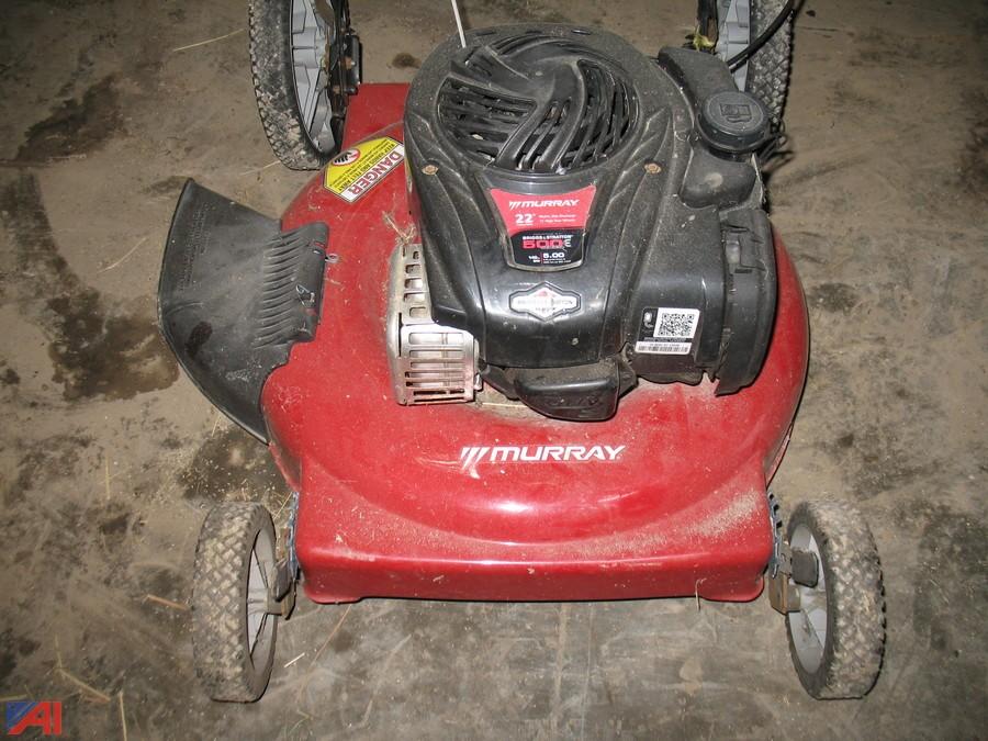 Auctions International Auction Village of Cape VincentNY 20677 ITEM Murray Walk Behind 22