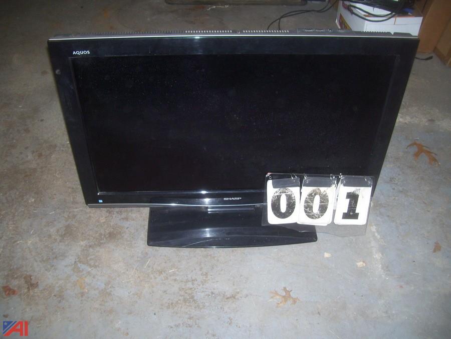 Auctions International Auction City Of Pawtucket Police Ri 819 Item Sharp Aquos Tv
