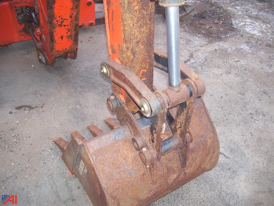 Auctions International Auction Bunker Hill CC FacilitiesMA 20970