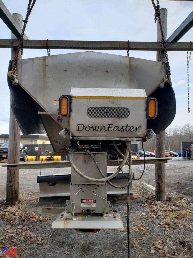 Auctions International Auction Wappingers Central SchoolNY 21097