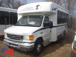 2004 Ford E450 Bus