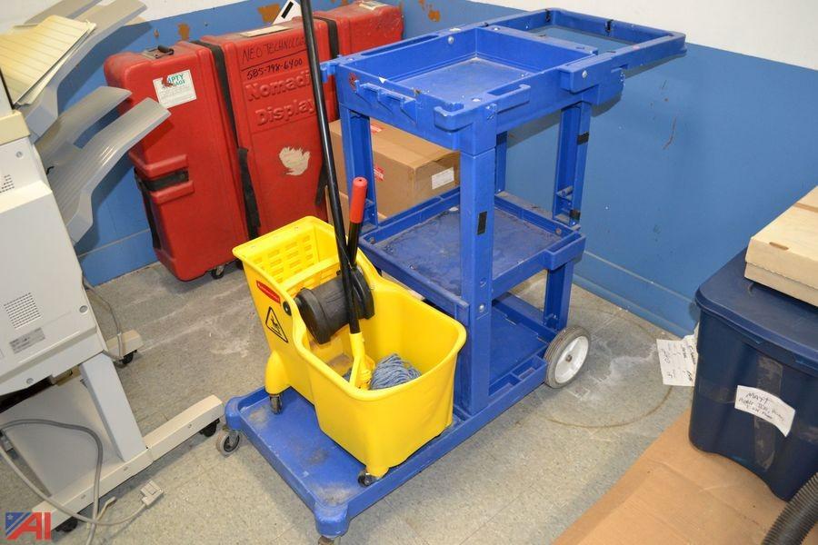 Auctions International Auction Surplus LiquidationNY 21244 ITEM