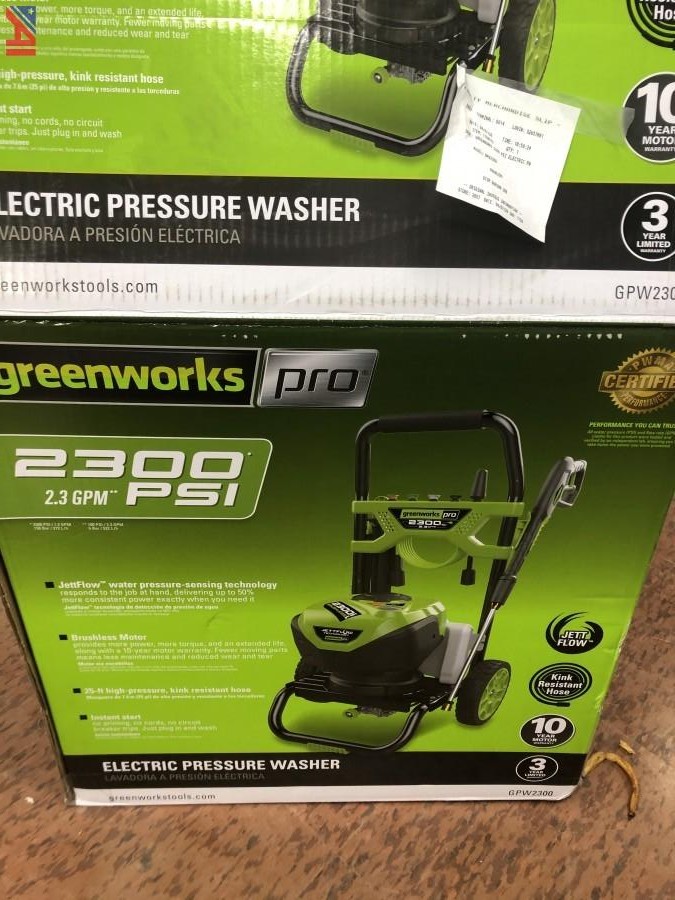 Auctions International Auction Lowes Liquidation Auction 1NY