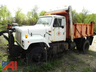 2000 International 2574 Dump Truck