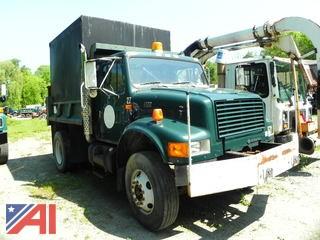 2002 International 4700 Dump/Chip Box Truck