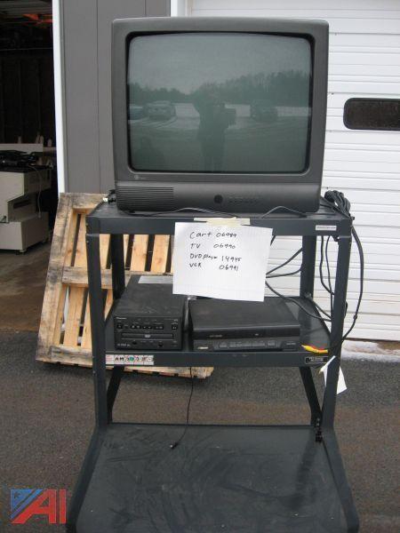 Auctions International Auction Jefferson Lewis Boces Item Ge 24 Tv Rolling Cart And Pioneer Dvd Player And Samsung Vcr