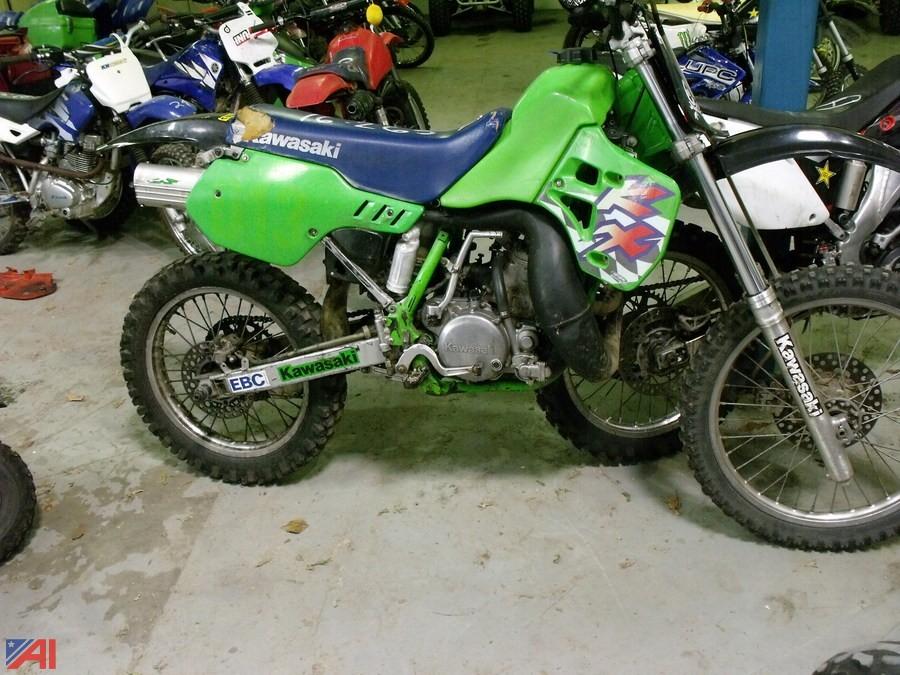 1985 kawasaki dirt bike