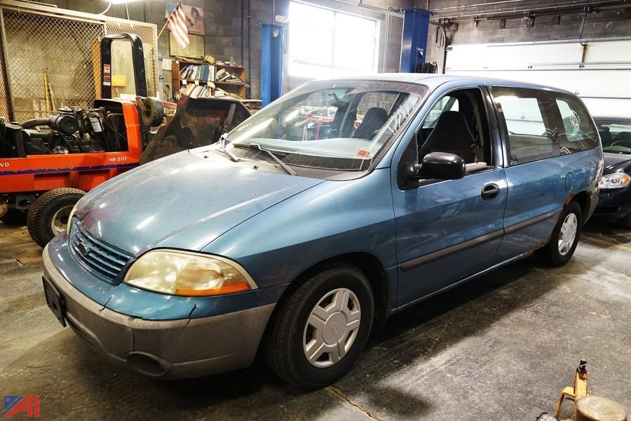 2002 ford windstar cargo van