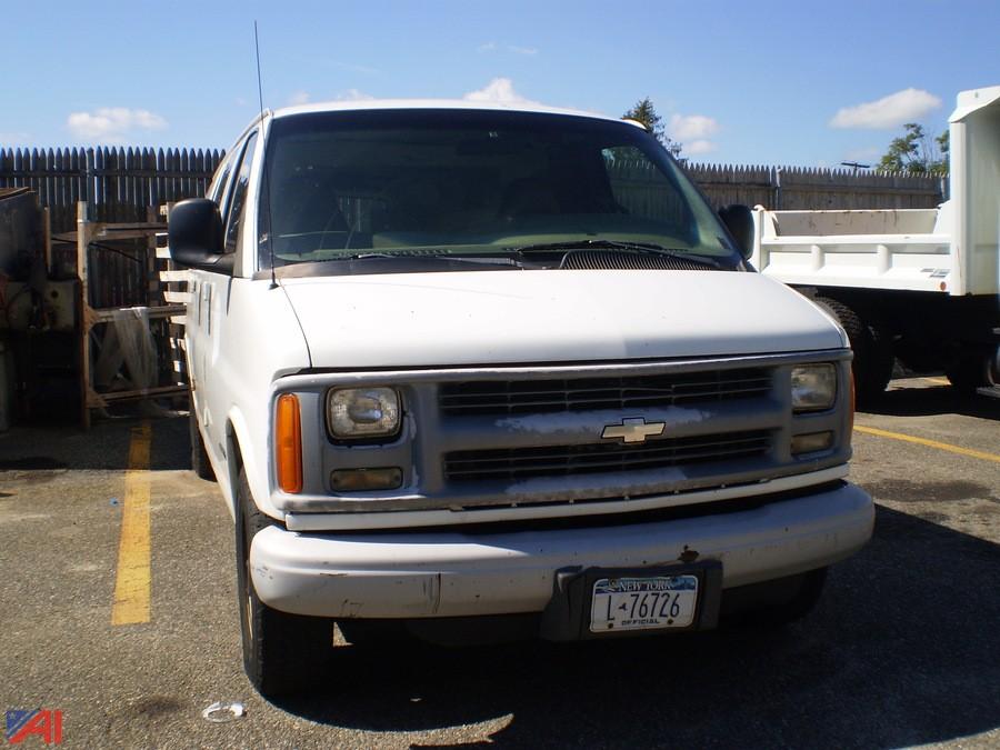 Auctions International Auction Longwood CSD 8719 ITEM 1999