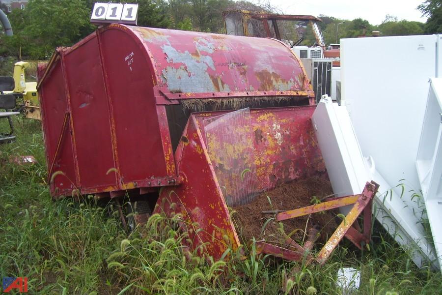 Auctions International Auction Commonwealth Of Massachusetts Osd Taunton 02 7 Buyers Premium Item 3 Point Hitch Lawn Sweeper