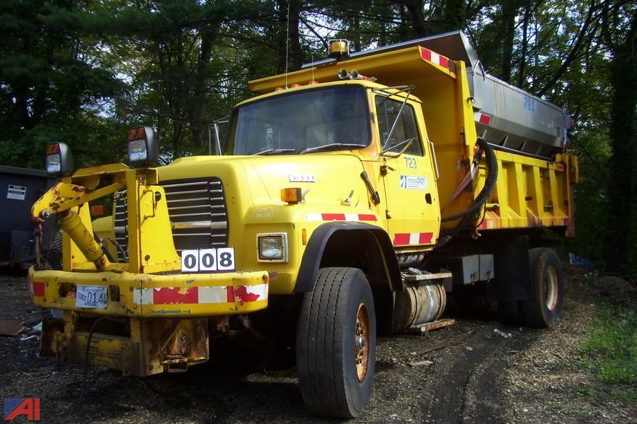 Auctions International Auction Massachusetts DOT Weston 9118 **7