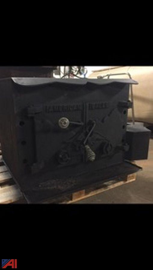 Auctions International Auction Business Liquidation 9902 ITEM