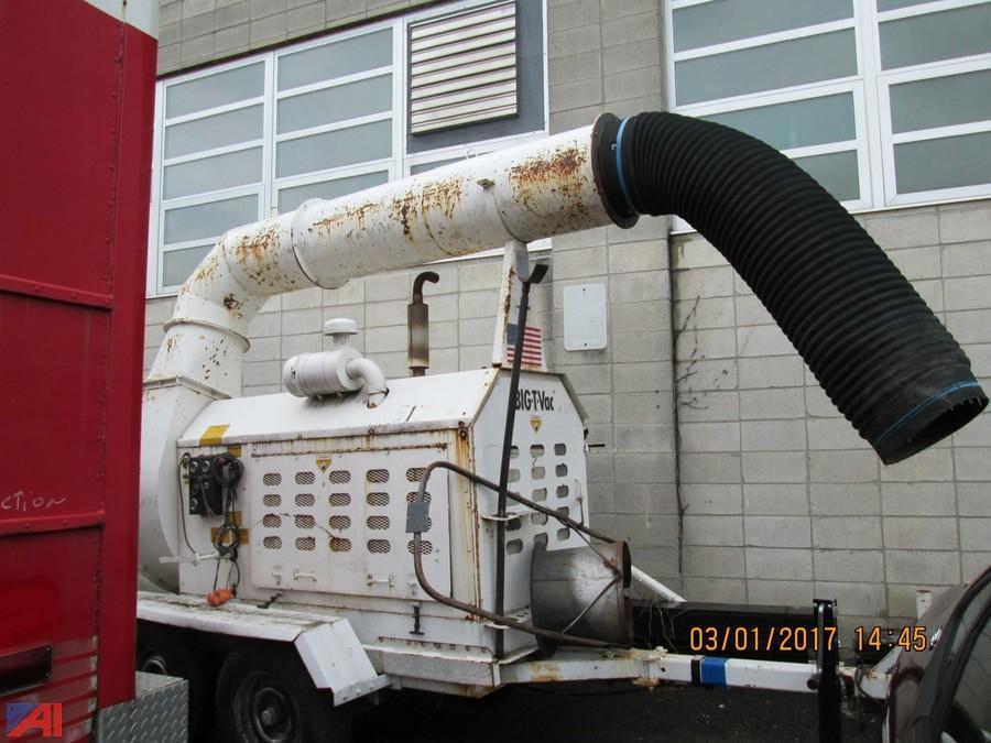 Auctions International Auction City of Yonkers 10315 ITEM 1994 Tarco Leaf Vac