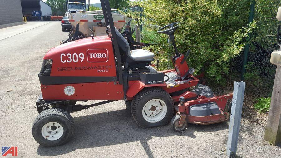 Toro groundsmaster 228d hot sale