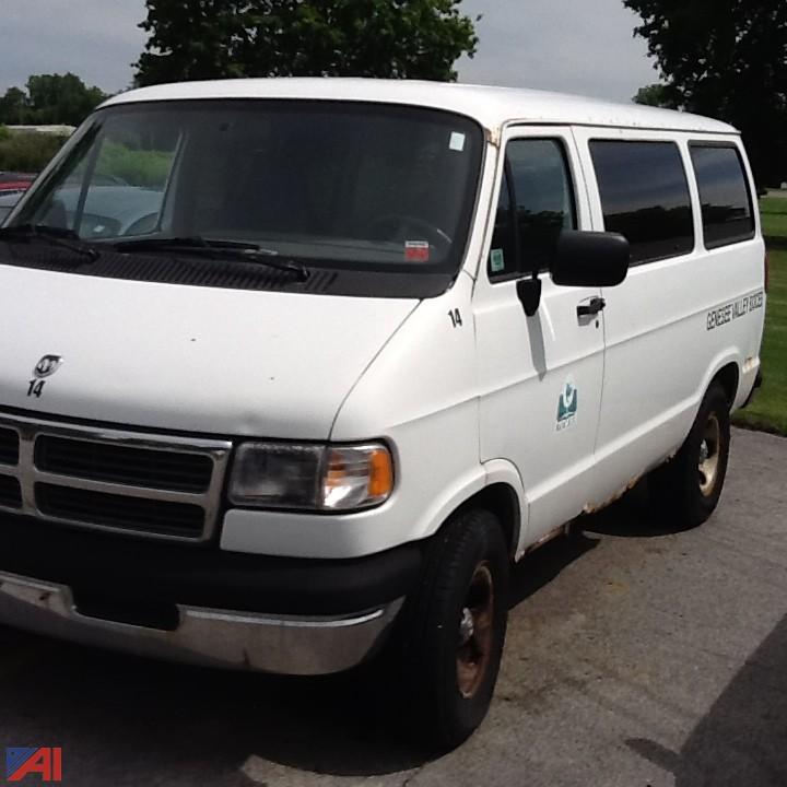 Auctions International Auction Genesee Valley Educational Partnership 11170 ITEM 1997 Dodge