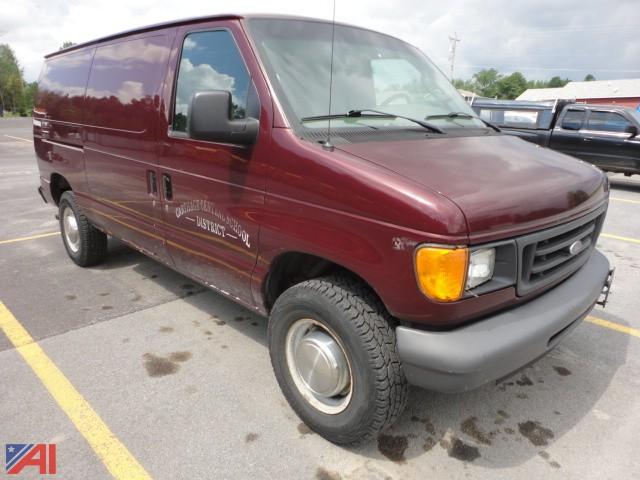 2006 e250 van