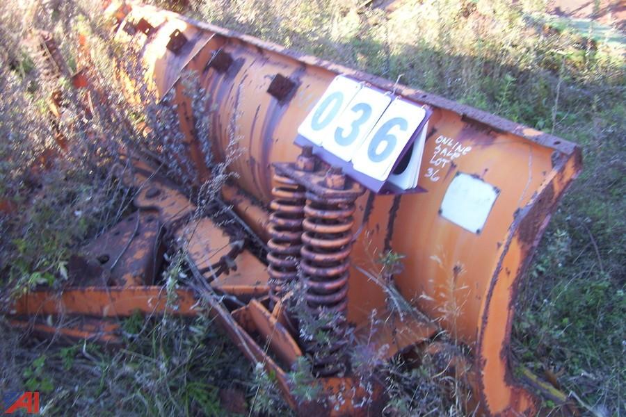 Auctions International Auction Town of Plainville MA DPW 12029 **7