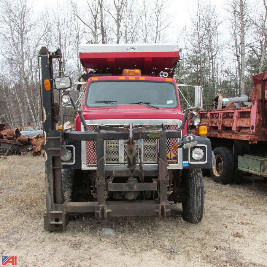 Auctions International Auction Town of Saranac HWY, NY 13824 ITEM