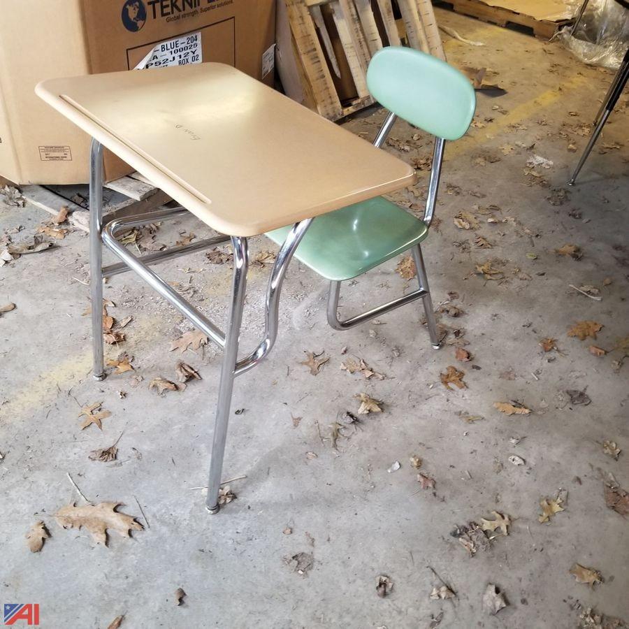 Auctions International Auction Marion CSD NY 14015 ITEM (75