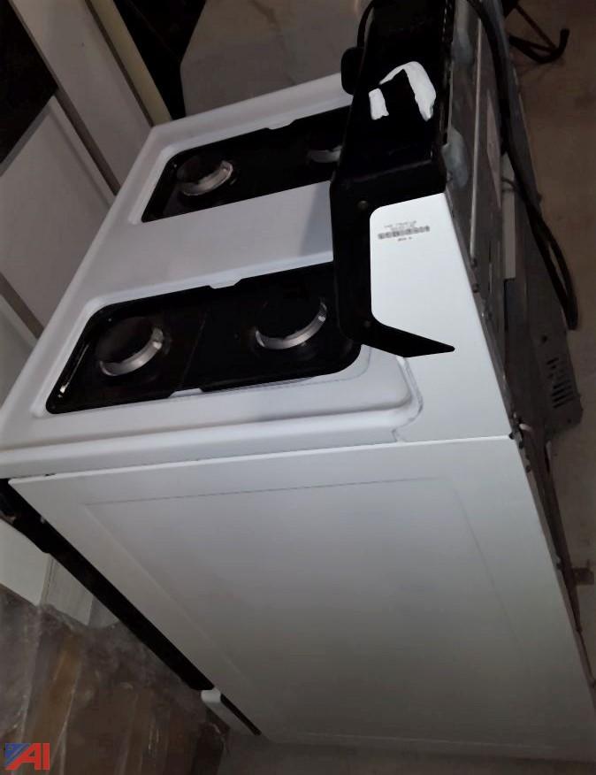 Auctions International Auction East Syracuse Minoa Schools, NY